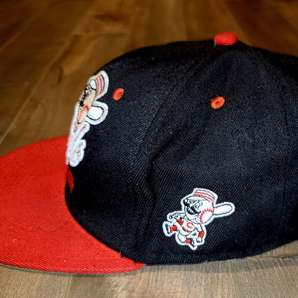 Cincinnati Reds Cap Cooperstown Collection - Picture 2 of 2